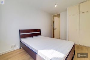 Photo 21- click for photo gallery